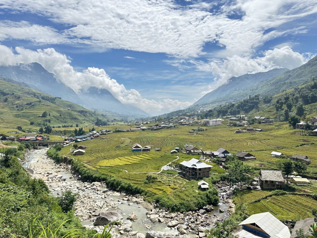 Authentic trekking experience in Sapa with Chu – your local expert guide.